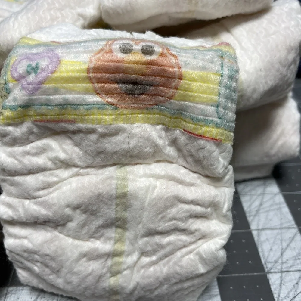 2015 Pampers Swaddlers Diapers Sesame Workshop Cookie Monster Elmo Grover 15